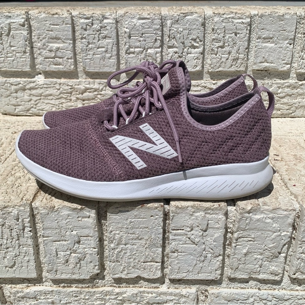 New Balance FuelCore Coast Women’s Size 9 Purple Plum Comfort Insert